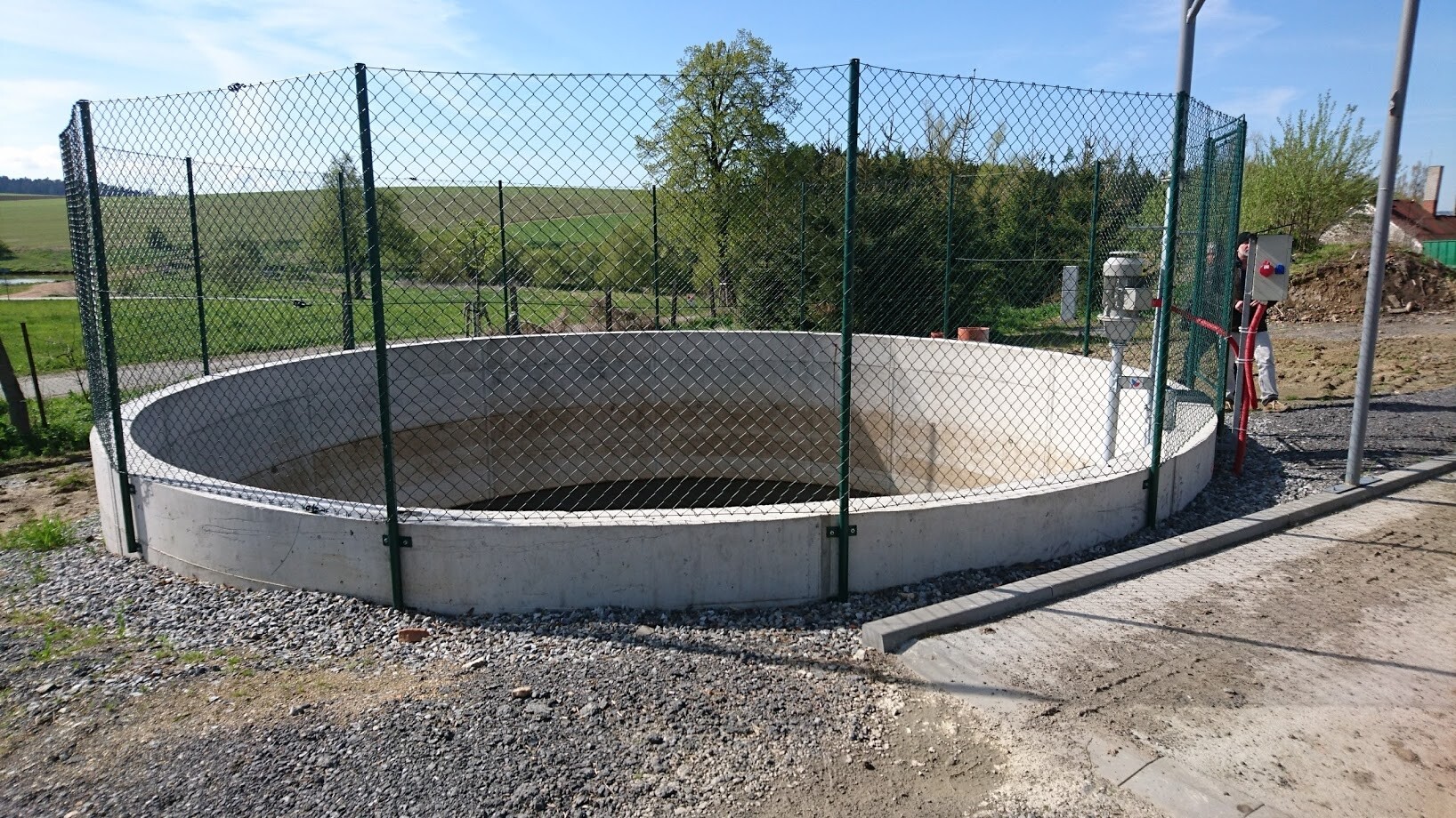 https://www.dotin.cz/media/reference/investce-agro-stonarov-druzstvo/dsc-0385.jpg