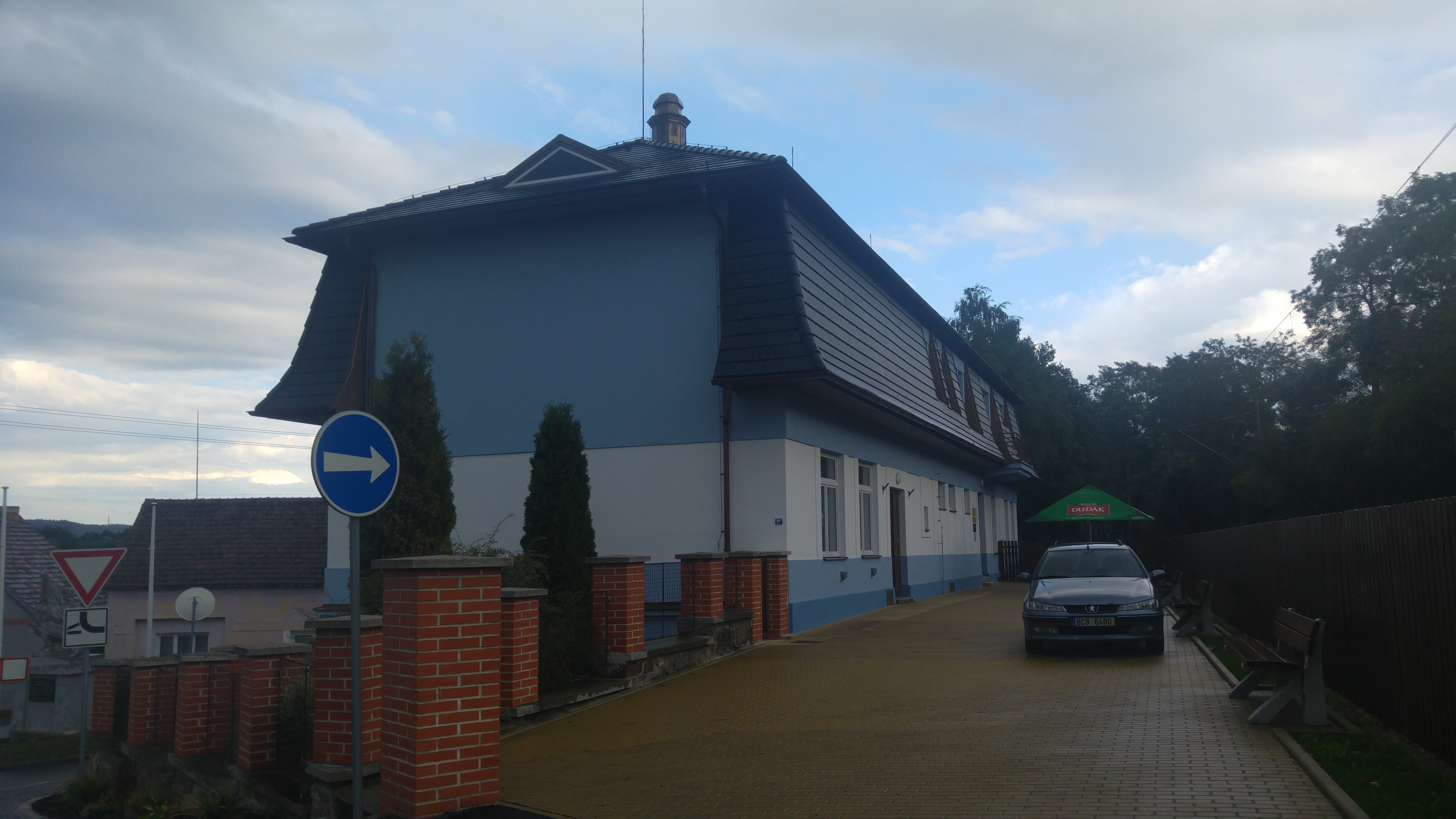 https://www.dotin.cz/media/reference/obnova-kulturniho-dedictvi-v-obci-pracejovice/20150910-162559.jpg