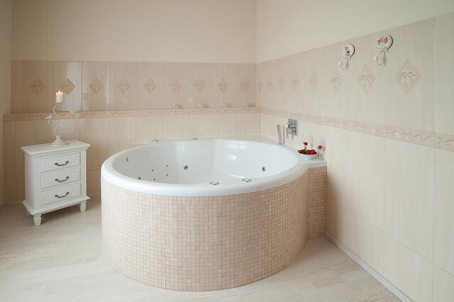 https://www.dotin.cz/media/reference/rekonstrukce-penzionu-na-plumlovske-prehrade/apartma-2.jpg